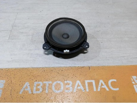 Corolla динамик передний