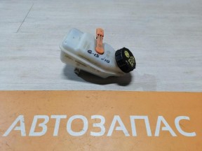 Almera G15 №10 бачок тормозного цилиндра