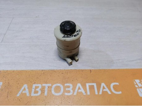 Duster №3 бачок гур
