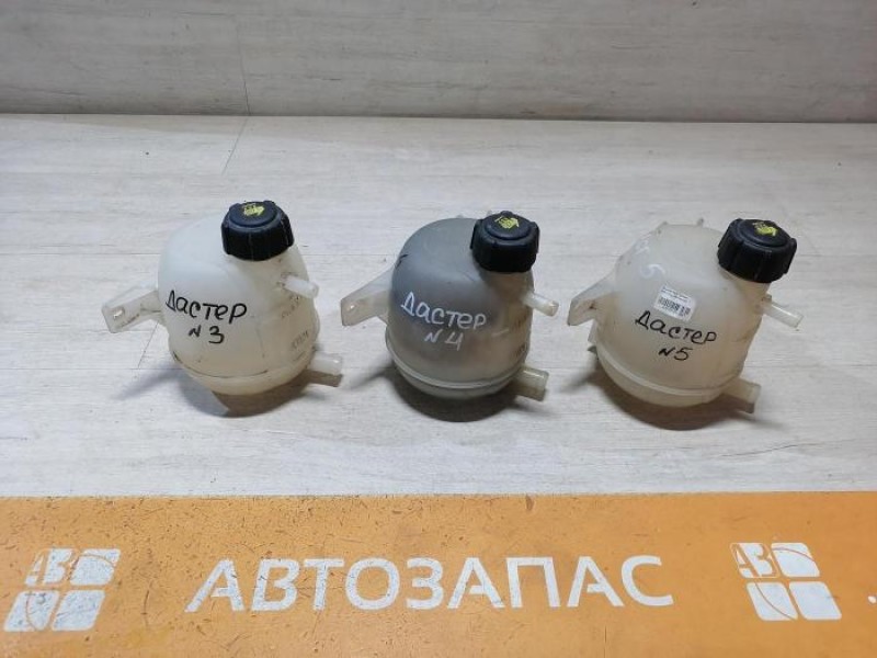 Duster №3 бачок расширительный