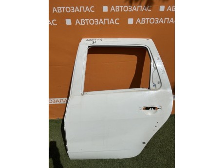Duster №4 дверь задняя левая деф