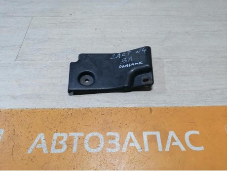 Duster №4 пыльник задний левый