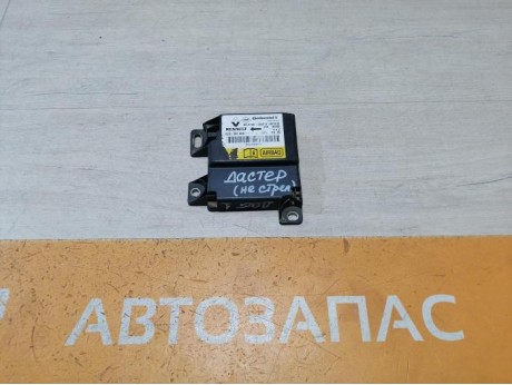 Duster блок подушек SRS AIR BAG целый