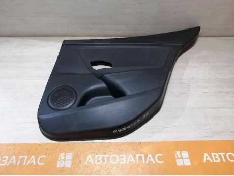 Fluence №3 обшивка двери задняя правая