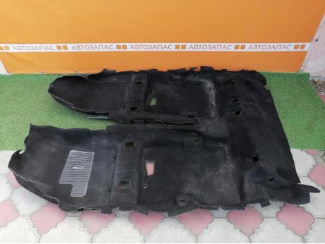 Focus 2 №5 пол салона