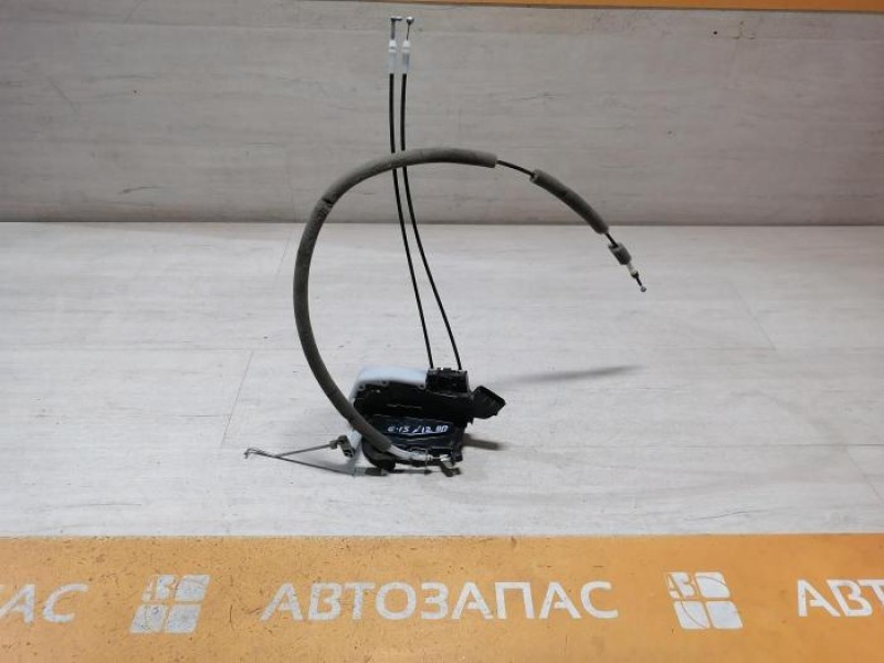 Almera G15 замок двери передний правый