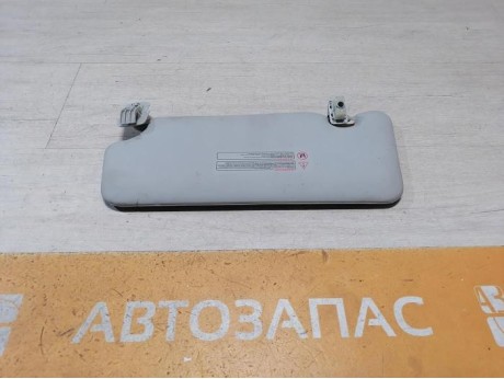 Almera G15 козырек солнцезащитный правый