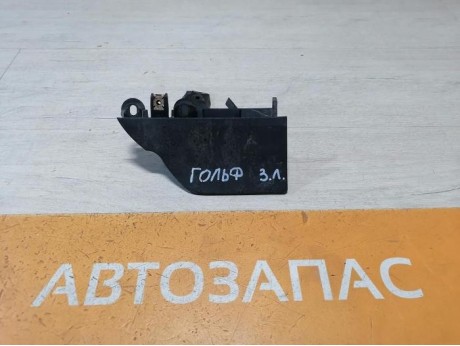 Golf брызговик заднего колеса передний левый
