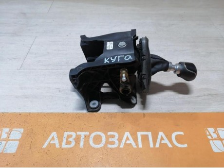 Kuga кулиса