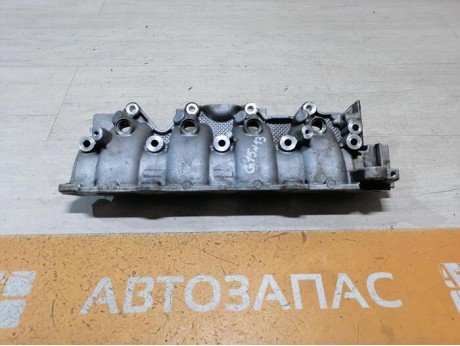 Almera G15 коллектор впускной нижняя часть