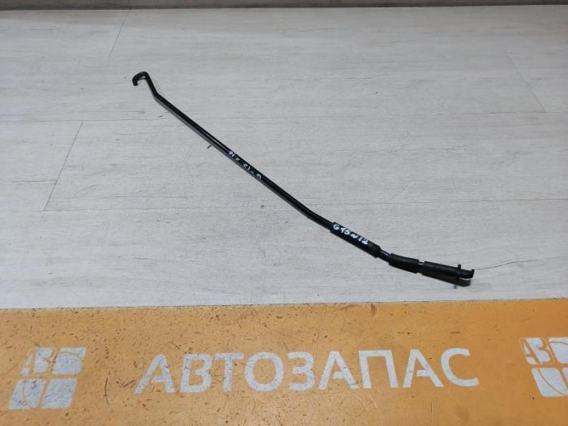 Almera G15 упор капота