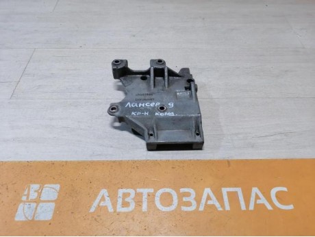 Lancer кронштейн кондиционера