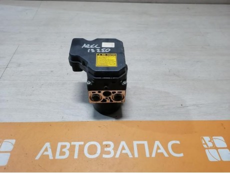 Lexus IS 250 блок абс