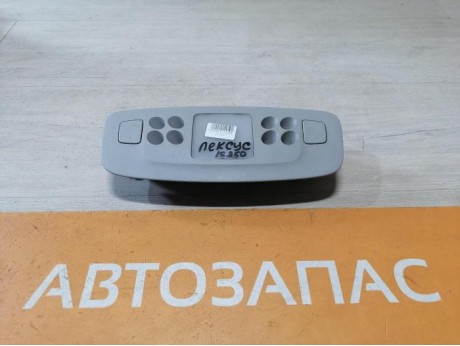 Lexus IS 250 плафон салона центральный