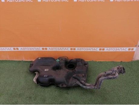 Logan 2 бензобак