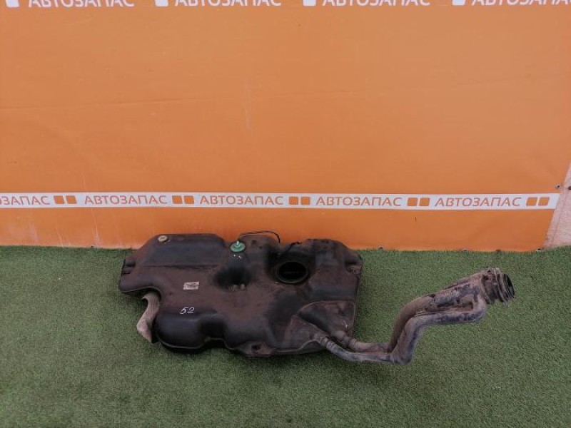 Logan 2 бензобак