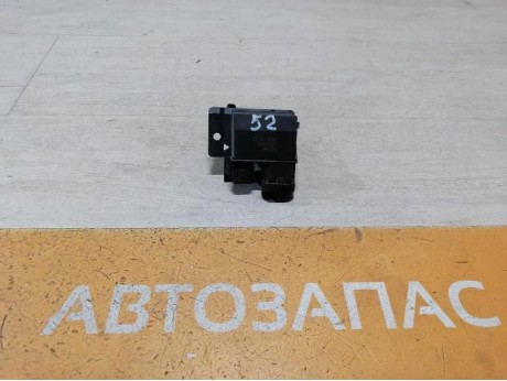 Logan №52 резистор вентилятора охлаждения двигателя LUZAR не ориг