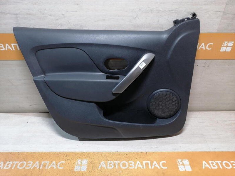 Logan 2 обшивка двери передняя левая эл