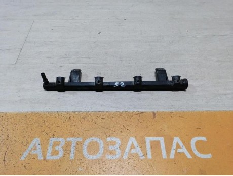 Logan 2 рампа топливная 8 кл