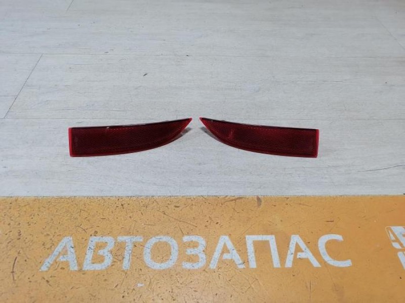 Logan 2 катафот правый