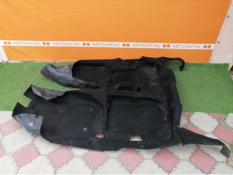 Logan №18 пол салона деф