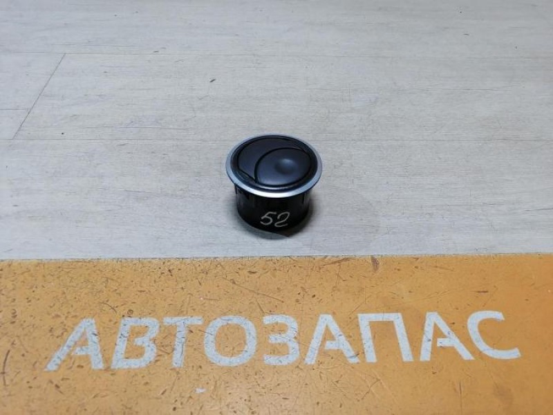 Logan 2 дефлектор торпедо боковой