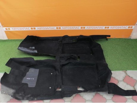 Logan №9 пол салона