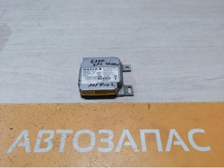 Logan ф1 №2 блок подушек SRS AIR BAG целый