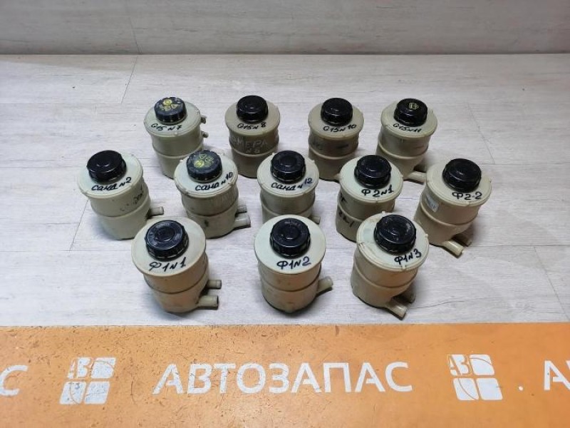 Almera G15 №8 бачок ГУР