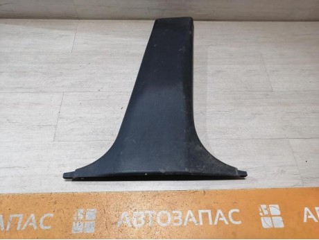 Almera G15 обшивка средней стойки нижняя правая