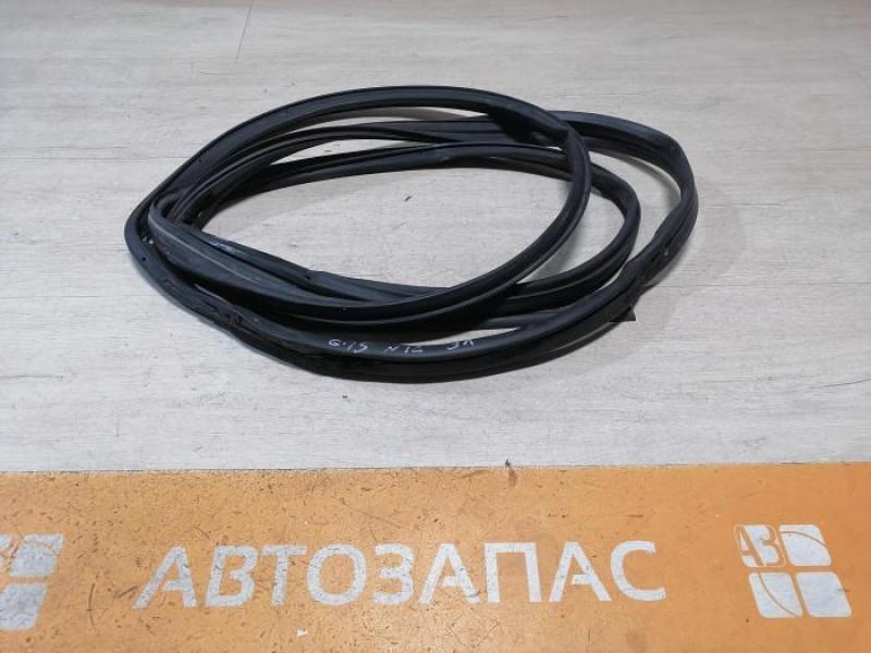 Almera G15 уплотнитель двери задний левый