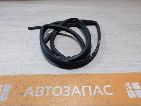 Almera G15 уплотнитель двери задний правый