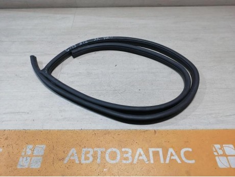 Almera G15 уплотнитель дверного проема задний левый