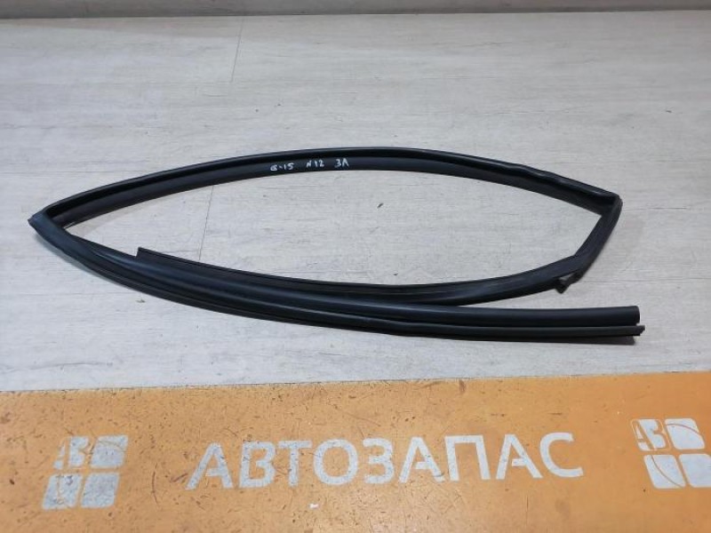 Almera G15 бархотка верхняя задняя левая