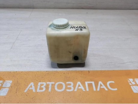 Niva №3 бачок омывателя лобового стекла