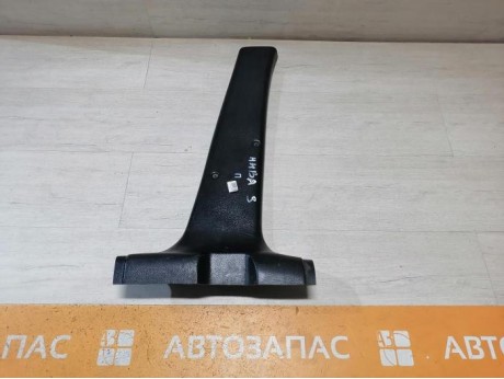 Niva №3 обшивка средней стойки нижняя правая деф