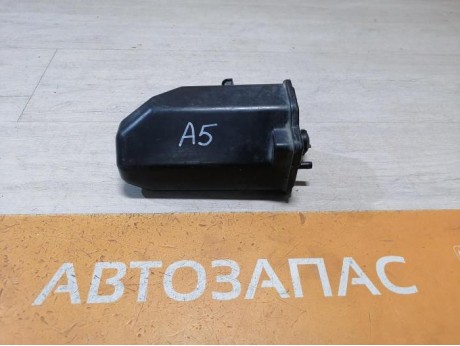 Octavia абсорбер топливный