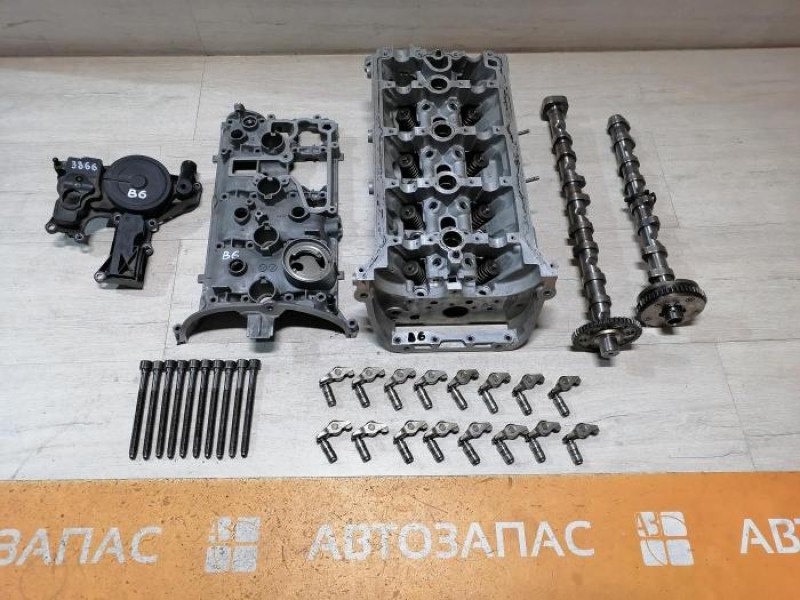 Passat B6 П головка в сборе 1.8 деф