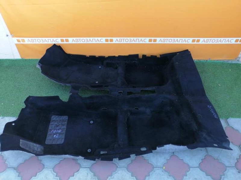 Polo №2 пол салона