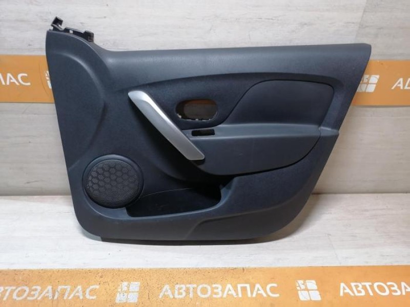 Logan 2 обшивка двери передняя правая эл