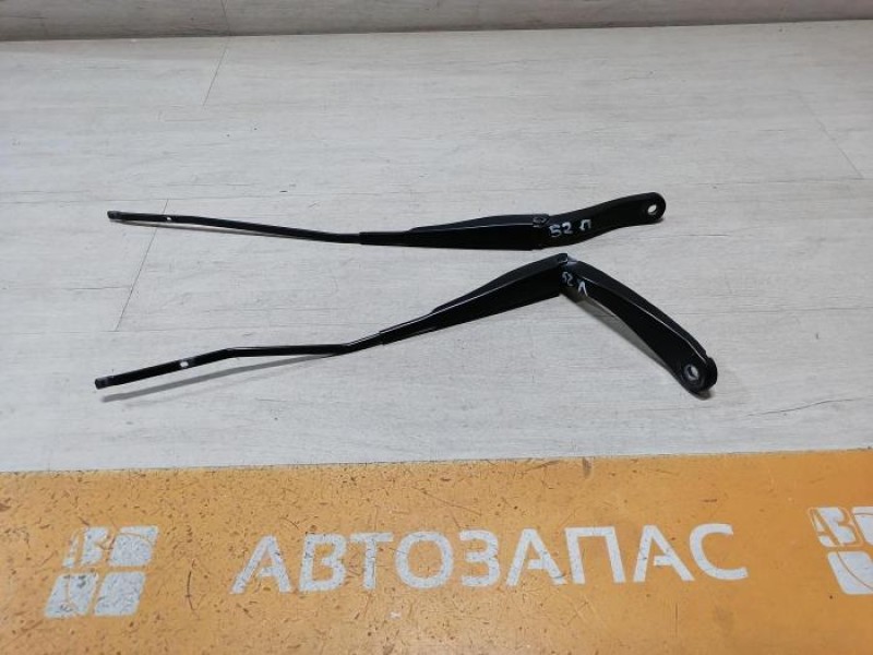 Logan 2 поводок дворника левый прямой