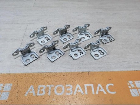 Logan 2 петля двери белая