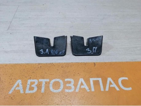 Rio 3 №5 брызговик заднего колеса передний левый