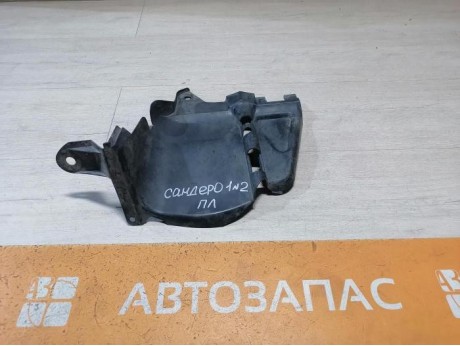 Sandero №2 пыльник двигателя левый