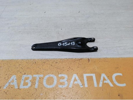 Almera G15 вилка сцепления
