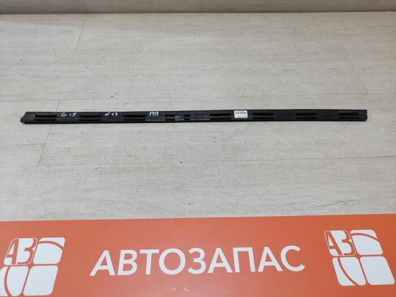 Almera G15 бархотка внутренняя передняя правая