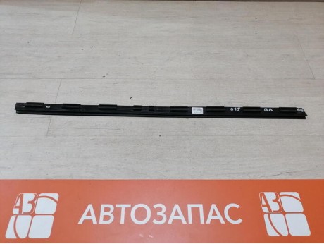 Almera G15 бархотка внутренняя передняя левая