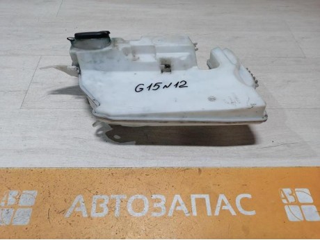 Almera G15 бачок омывателя