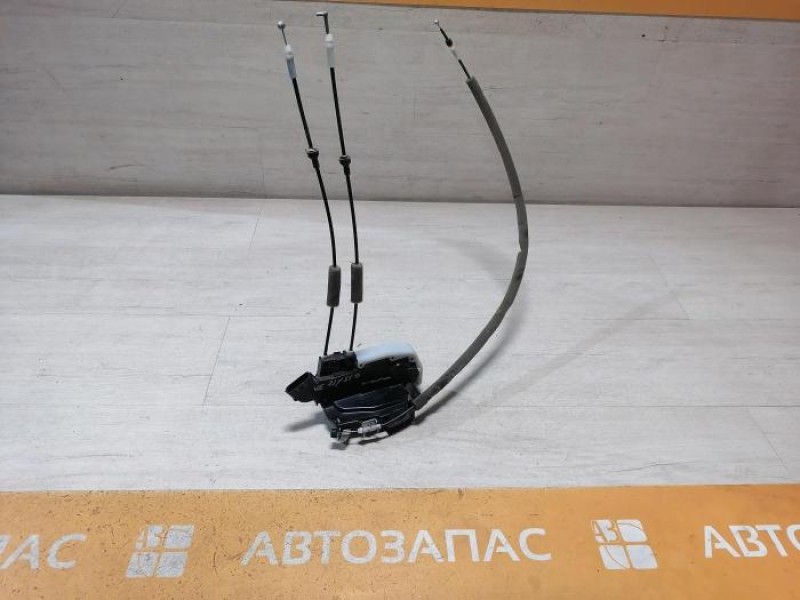 Almera G15 замок двери задний левый