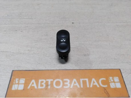 Almera G15 кнопка стеклоподъемника